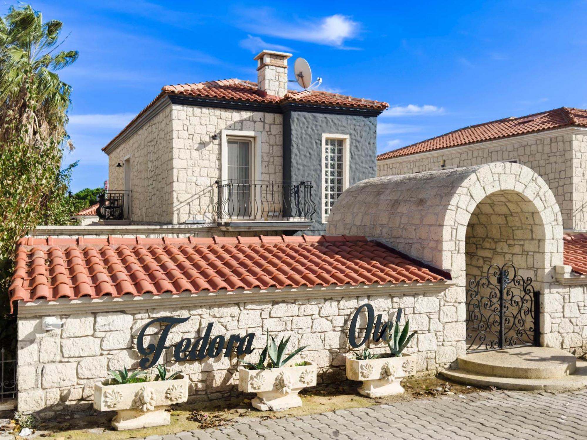 Fedora Otel Алачати Екстер'єр фото